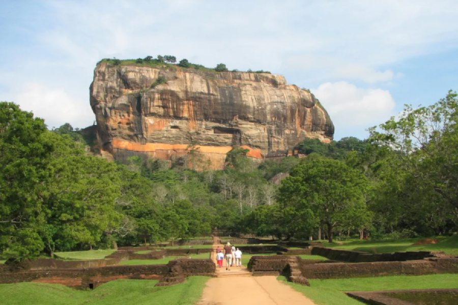 Sigiriya Lion’s Rock Fortress and Polonnaruwa Day Tour from Kandy