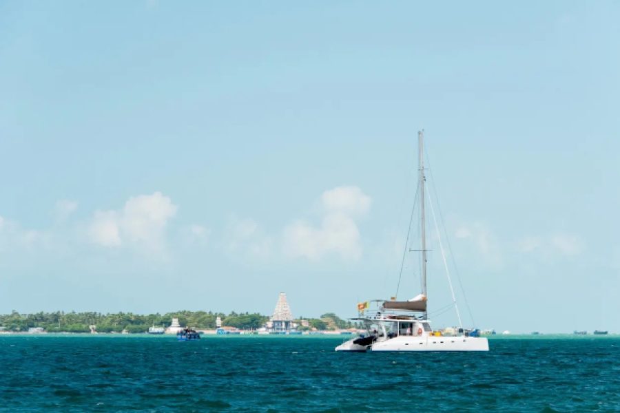 Pasikuda Sunset Catamaran Cruise
