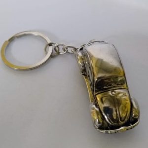 Handmade Morris Minor Pewter Keytag – Vintage Car Gift