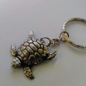 Handcrafted Pewter Sea Turtle Keychain – Nautical Ocean Gift for Turtle Lovers